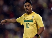 九游中国-新旧王座的碰撞，戴维斯杯鏖战拉沃尔杯，阿尔卡拉斯如何点燃时代赛场