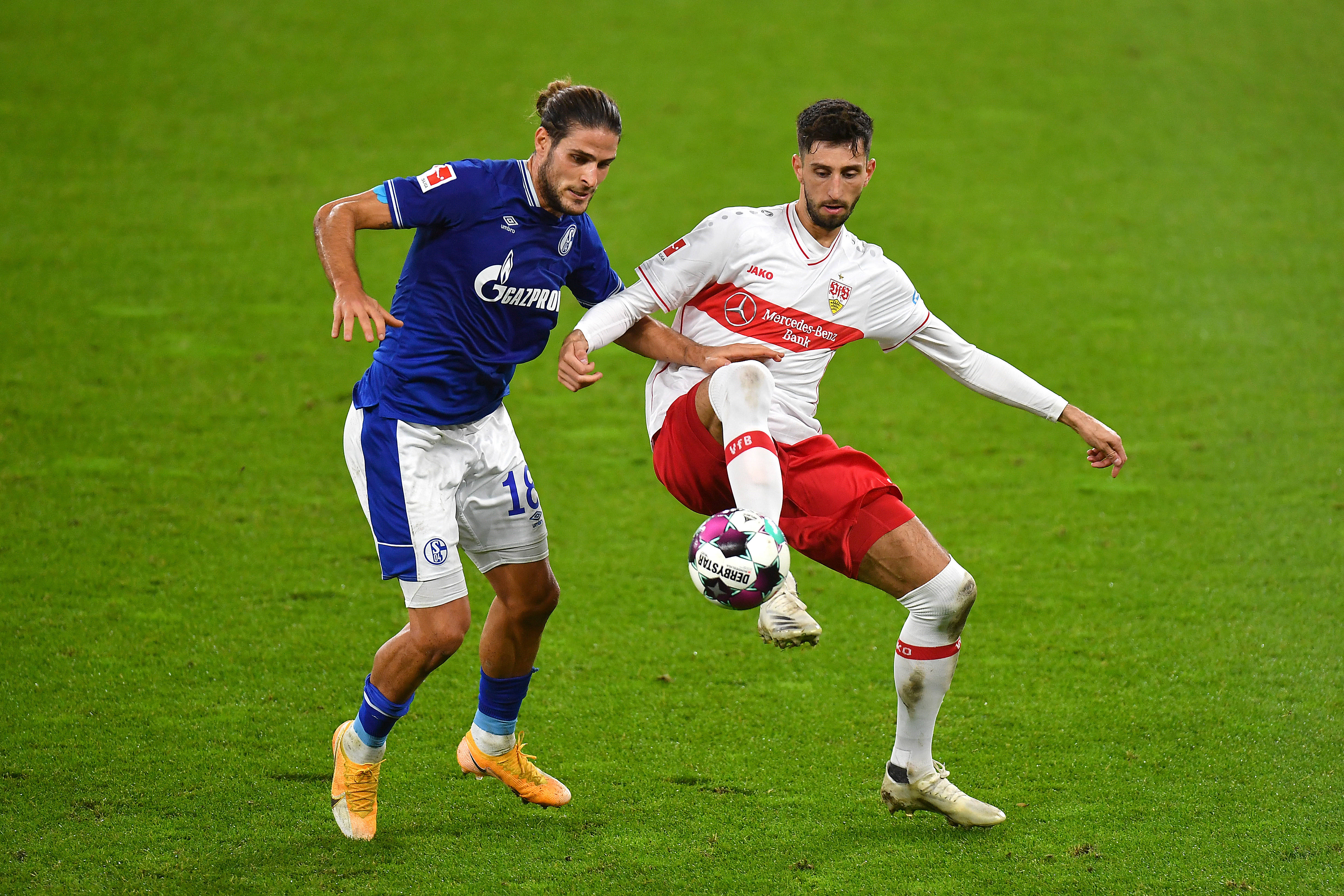 关于沙尔克04胜利提振士气,德甲保级希望逐渐增强的信息 关于沙尔克04胜利提振士气,德甲保级希望逐渐增强的信息