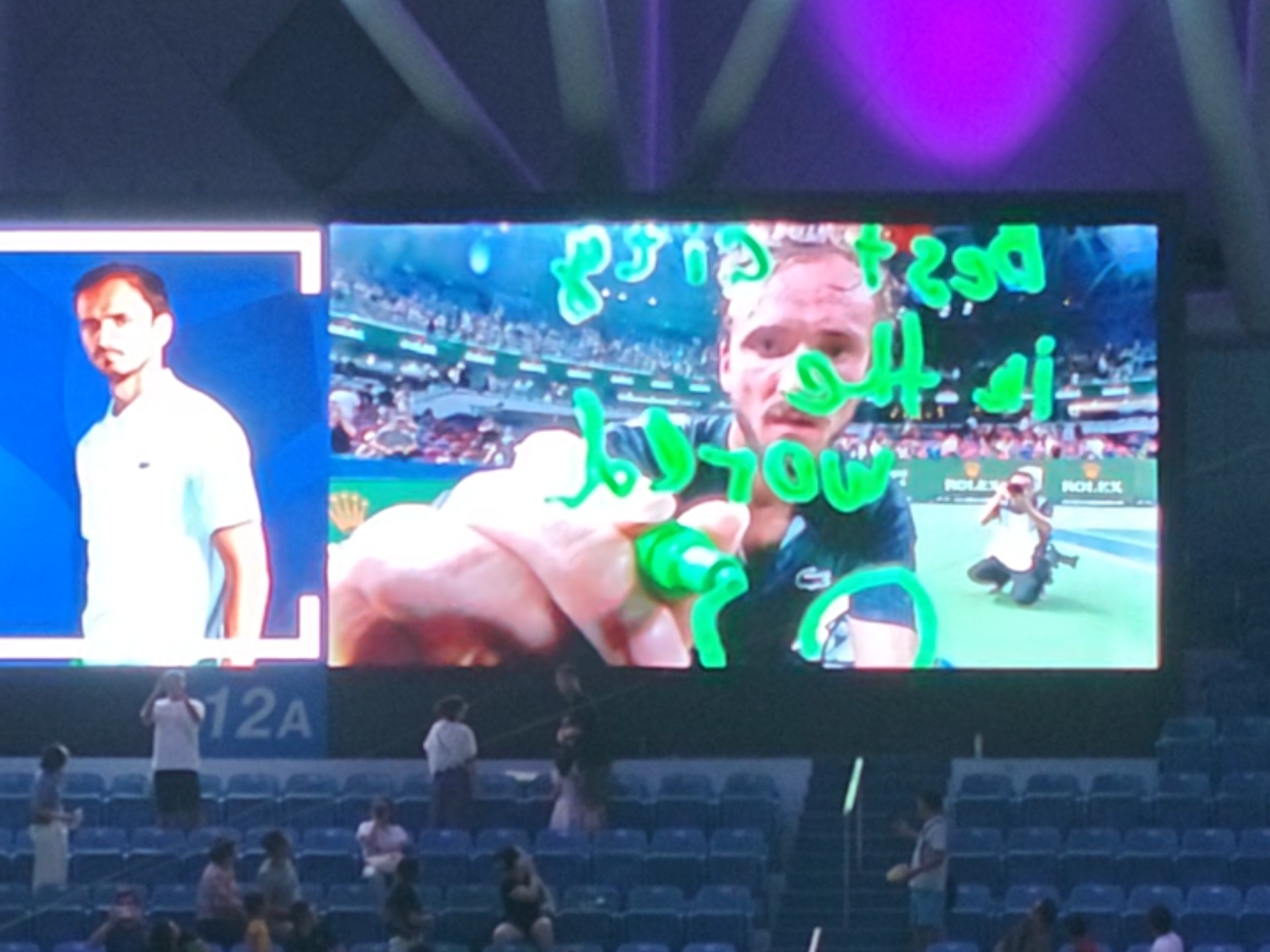 包含日本网球队鏖战意大利网球队,梅德韦杰夫制霸全场的词条 包含日本网球队鏖战意大利网球队,梅德韦杰夫制霸全场的词条