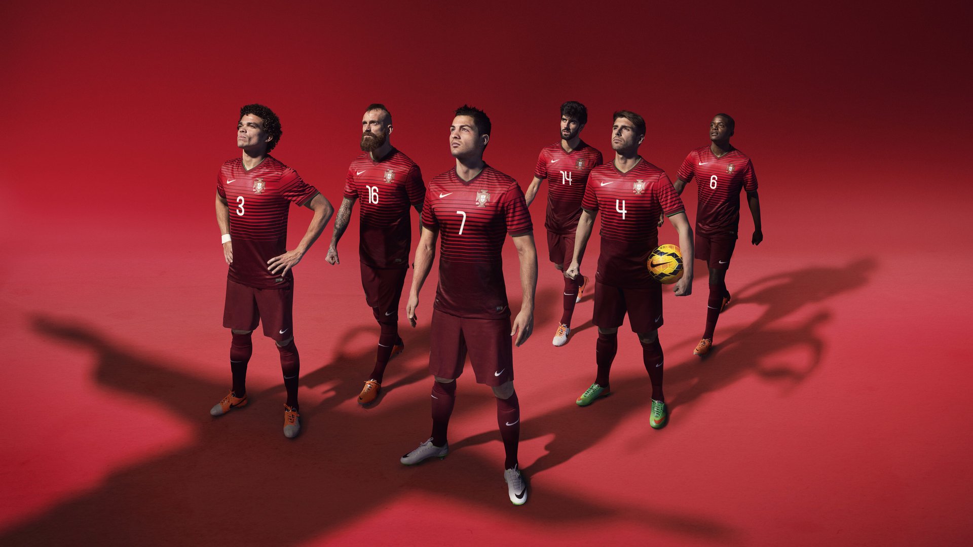 热火铁血防守冻结绿军，库里三分神迹再创历史