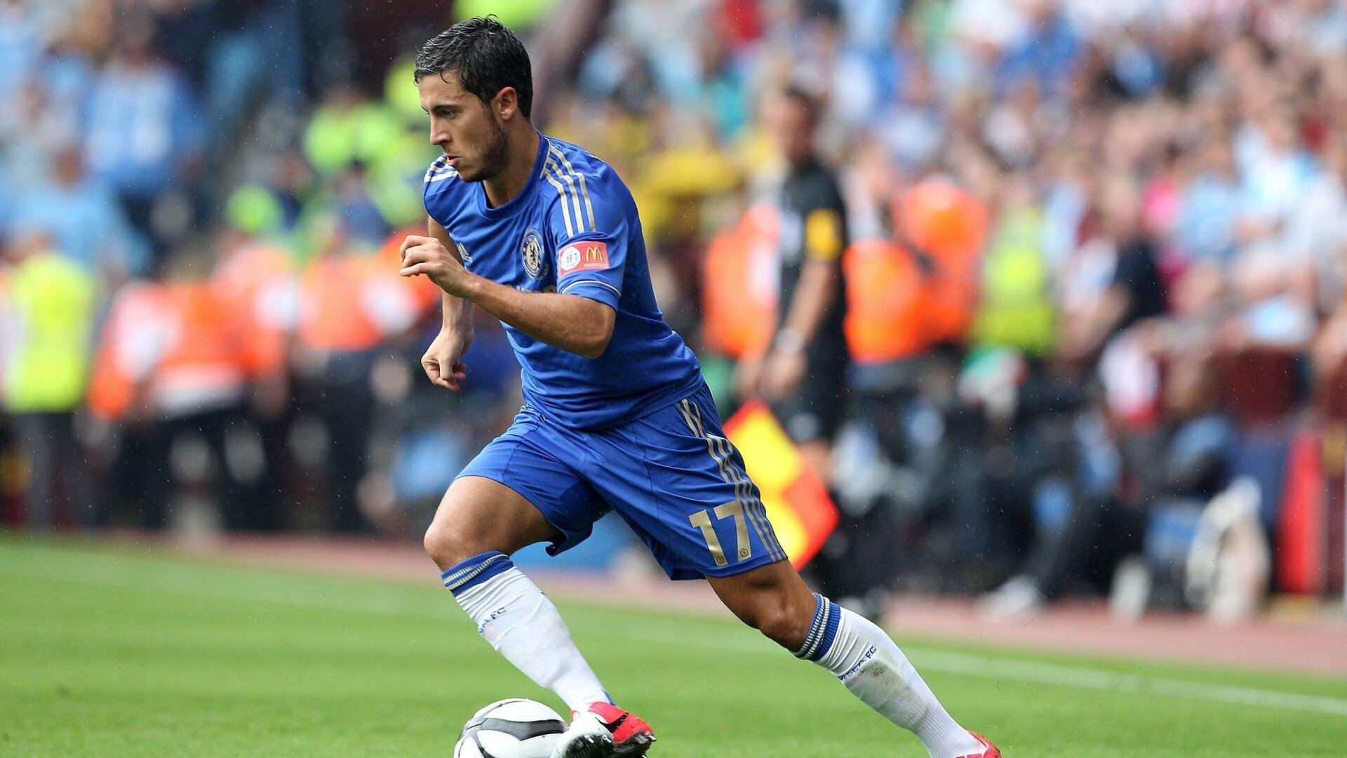 新疆队轻取魔术,克莱在年度焦点之战接管比赛